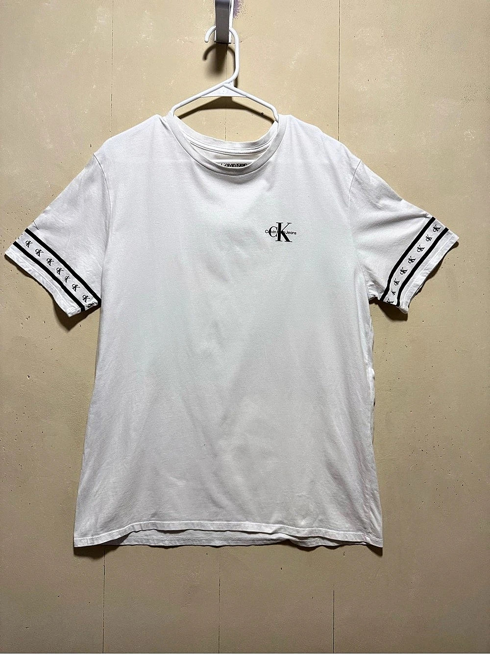 Calvin Klein Jeans White CK Logo Short Sleeve T-Shirt Men’s Sz L